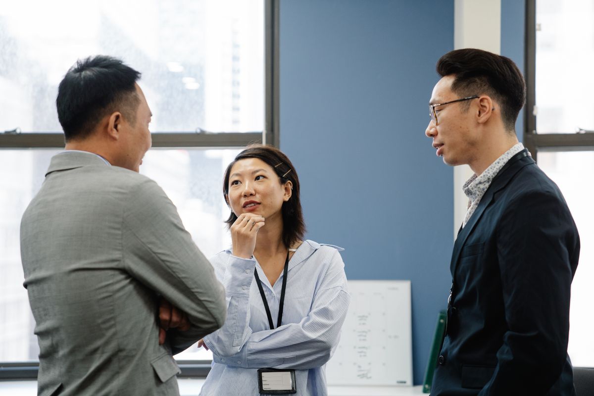 An adviser explaining a short-term loan to a client